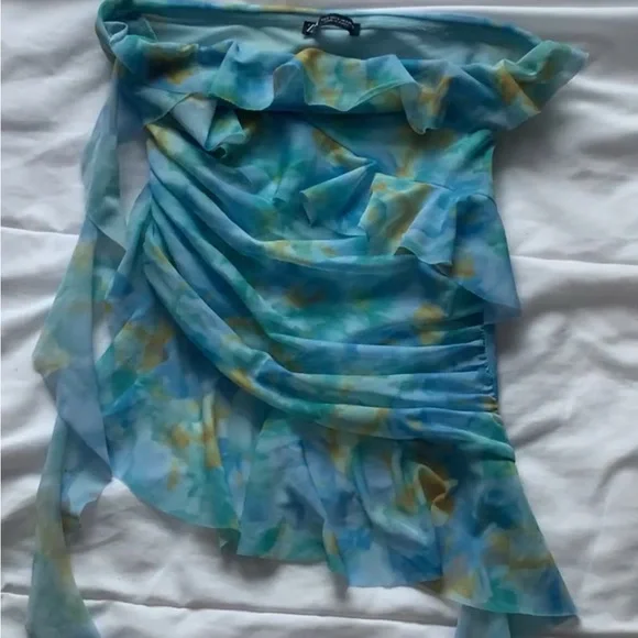 Small Blue & Yellow Zara Ruffled Top 🩵💛 - Picture 3 of 6